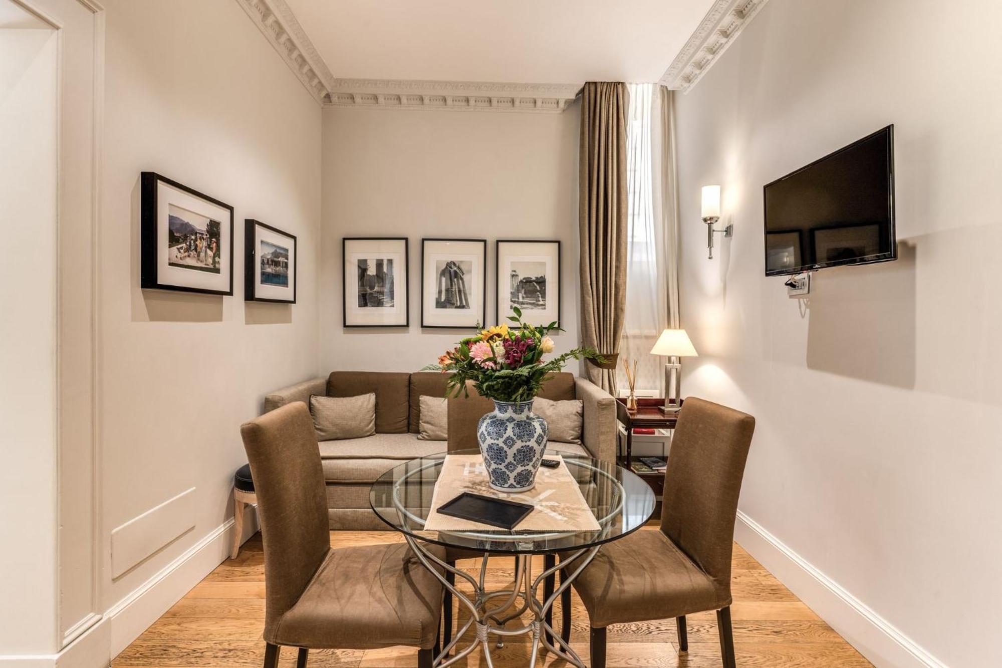 Via Napoli Apartments Ρώμη Εξωτερικό φωτογραφία